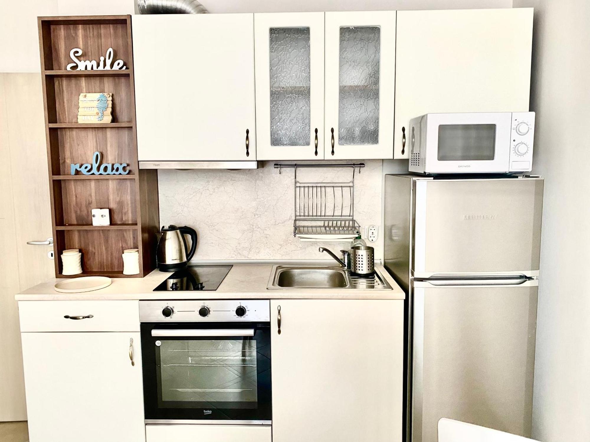 Apartments In Sunny Island Complex เชอร์โนโมเรทส์ ภายนอก รูปภาพ