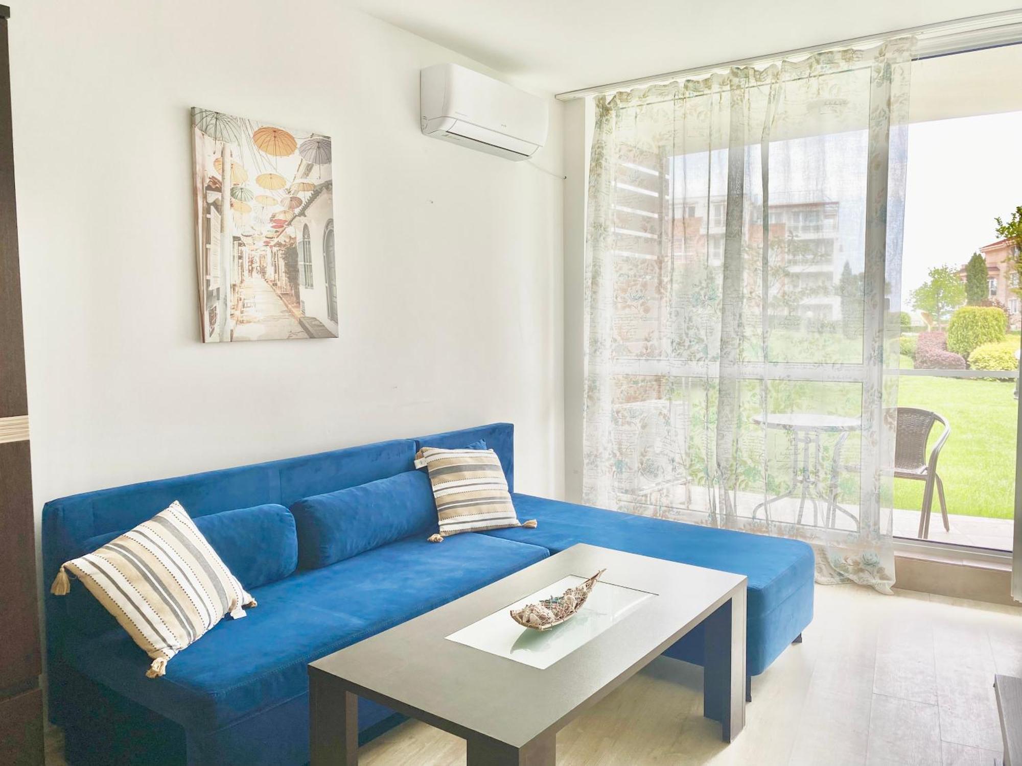 Apartments In Sunny Island Complex เชอร์โนโมเรทส์ ภายนอก รูปภาพ