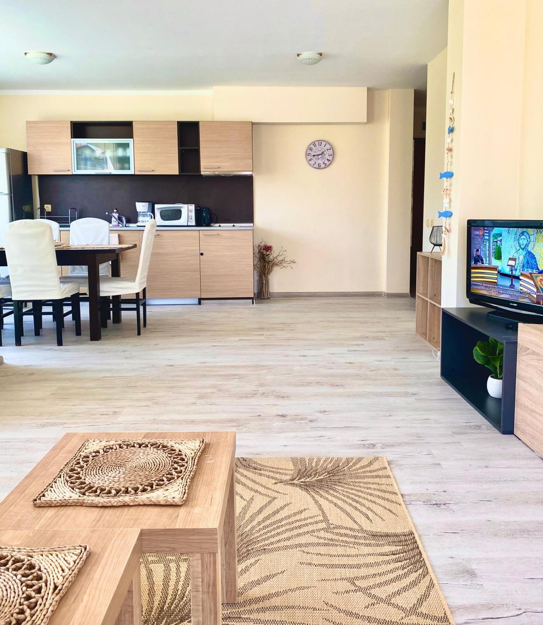 Apartments In Sunny Island Complex เชอร์โนโมเรทส์ ภายนอก รูปภาพ